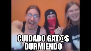 cuidado-gats-durmiendo