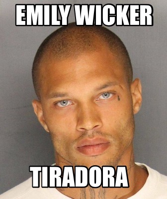 emily-wicker-tiradora